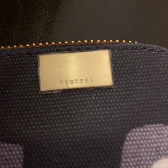 NWOT KESTREL/Anthropology cosmetic bag this is so pretty! Measures 8” x 5” x .5” - Picture 10 of 10